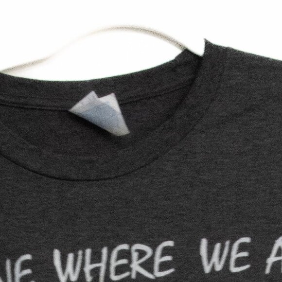 The One Where We Are Seniors T-Shirt Season 20 Episode 22 2XL Unisex Soft & Comf - Picture 2 of 8